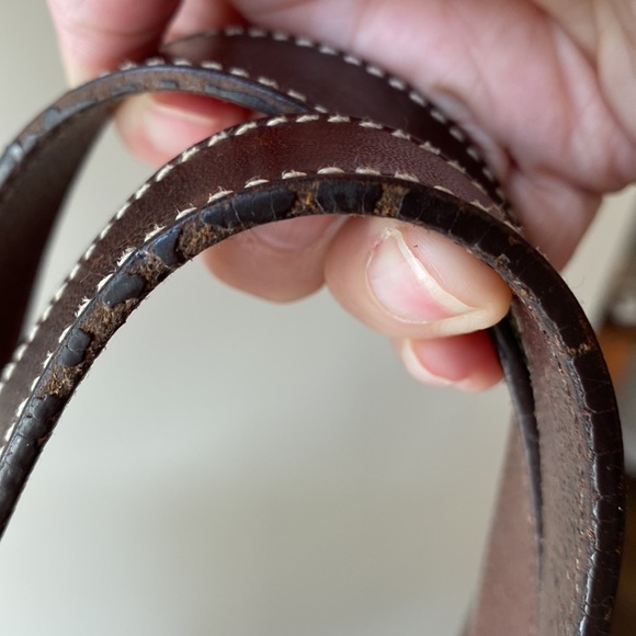 Dooney&Bourke large tote - Picture 7 of 16